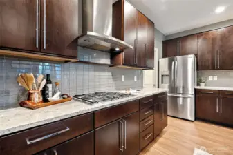 A smart, well-planned layout enhances both efficiency and ease in the kitchen.