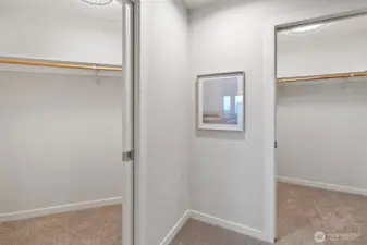 2 proper closetsThe primary suite is complemented by two well-appointed closets.