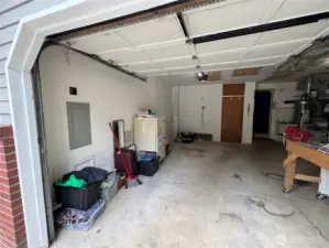 Attached Garage