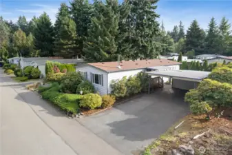Welcome to 12504 123rd St E in the Countrydale 55+ community
