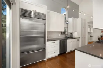 Tastefully updated kitchen