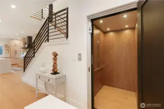 Elevator accessibility for each level