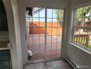 Slider to the back deck.