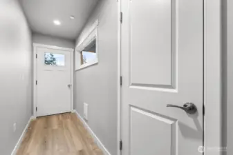 Photographs are for illustrative purposes only. Features, finishes, interior/exterior colors, landscaping and floorplan shown may vary from actual homes built.