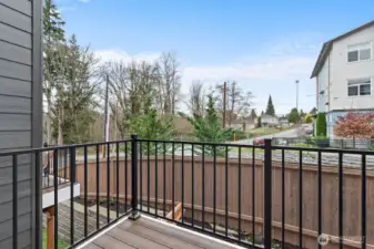 Photographs are for illustrative purposes only. Features, finishes, interior/exterior colors, landscaping and floorplan shown may vary from actual homes built.