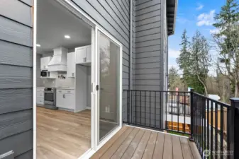 Photographs are for illustrative purposes only. Features, finishes, interior/exterior colors, landscaping and floorplan shown may vary from actual homes built.