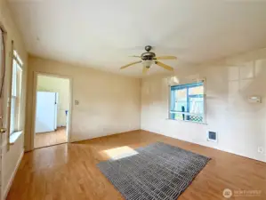 Living Room access to Kitchen