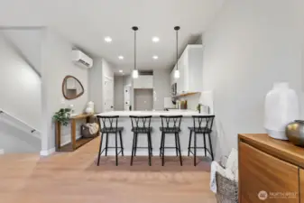 Photographs are for illustrative purposes only. Features, finishes, interior/exterior colors, landscaping and floorplan shown may vary from actual homes built.