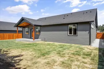 Photos of a similar house in the neighborhood