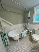 upper floor bathroom