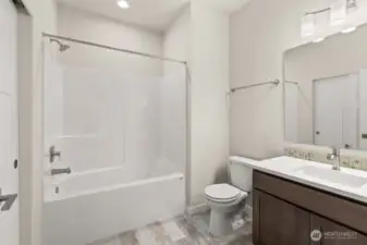 Full bathroom in the junior suite which is located on main floor