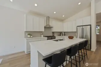 Kitchen with bar seatig