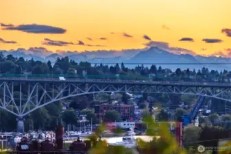 Gorgeous Western view of the Aurora Bridge, Lake Union, Gas Works Park & Olympic Mountains