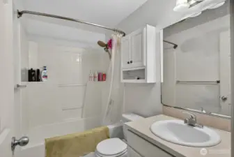 Primary Full Bath
