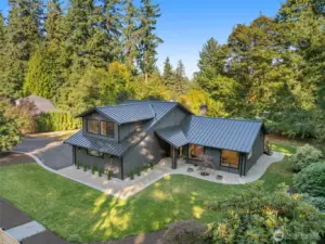 Your Modern Woodinville Retreat