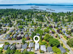 Quiet location yet centrally located to beaches and West Seattle's Admiral and Alaska Junctions. Great walkability just a few blocks from Admiral Way which leads directly to the West Seattle Freeway.
