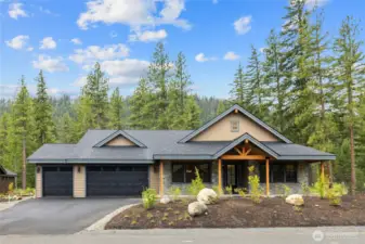 Single Story Roslyn floor plan.