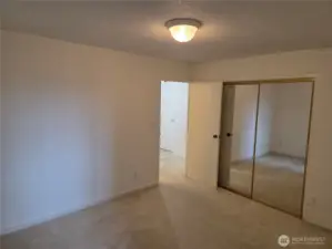 Option 1 Bedroom Entry