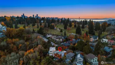 So close to downtown Seattle.