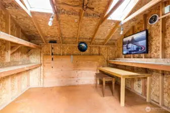 Workshop on the second lot has great skylights.