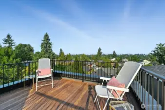 Roof Deck look east towards the Cascades