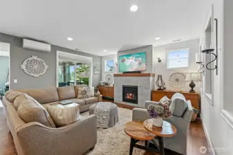 There are 3 mini splits in the home combined with a heat pump for efficient heating and cooling.