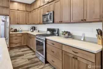 stainless steel appliance stay with home