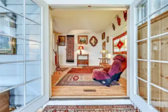 Entrance area from the sunporch