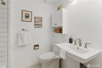 Updated 2nd bath for guests and 2nd bedroom use