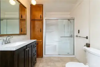 3/4 bath main level