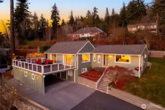 Happy hour from 3605 Cowgill.