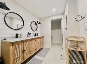 Master bath. Private toilet. Dual-head shower