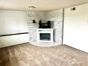 Lower level bonus/living room