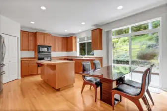 Ketchen & Breakfast nook