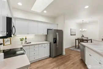 Brand new, unused stainless steel appliances!