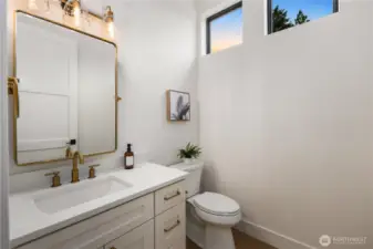 Power bathroom