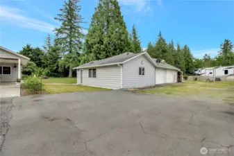 MIL and front of garage