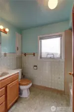 Full Bathroom Downstairs