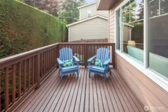 And the pristine deck out back - lovingly cared for.