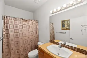 Main floor full bath is a convenient guest bath