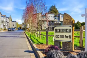 The Archerfield community offers shared green spaces. Trails and  nature preserve are just moments from your doorstep.