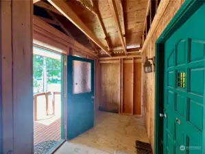 Covered front entry porch-try out the old fashion doorbell!!