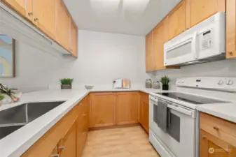 Updated Kitchen with quartz countertops