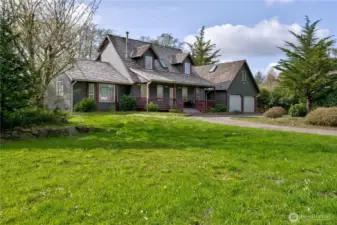 Custom-built home, located in the Historic Oysterville District with views and access to the pristine Willapa Bay. This 4 bedroom 2464 square foot home is set up with a main floor living on 5 separate tax lots equaling 3.9 acres.
