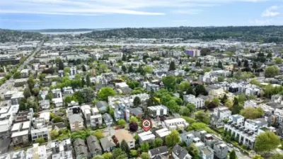 With a 93 Walk Score and 95 bike score, dedicated off-street parking, and every detail dialed in, this peaceful urban oasis offers the very best of city living.