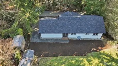 Create your ideal outdoor retreat with space for a deck, fire pit, hot tub, or outdoor kitchen.