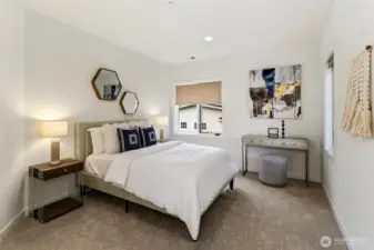 Room room adjacent to full bath