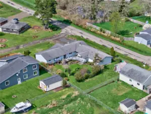 Well maintained home located by the Ilwaco Airport in Vandalia. A quiet little bedroom community outside Ilwaco. This 3-bedroom 2-bath home has an attached apartment or ADU with 2- Bedrooms and a Full Bath. Perfect for renting or communal living.