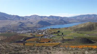 Only 7 minutes from Chelan and yet it feels like you're in your own little paradise.