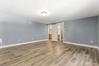 Lower primary bedroom